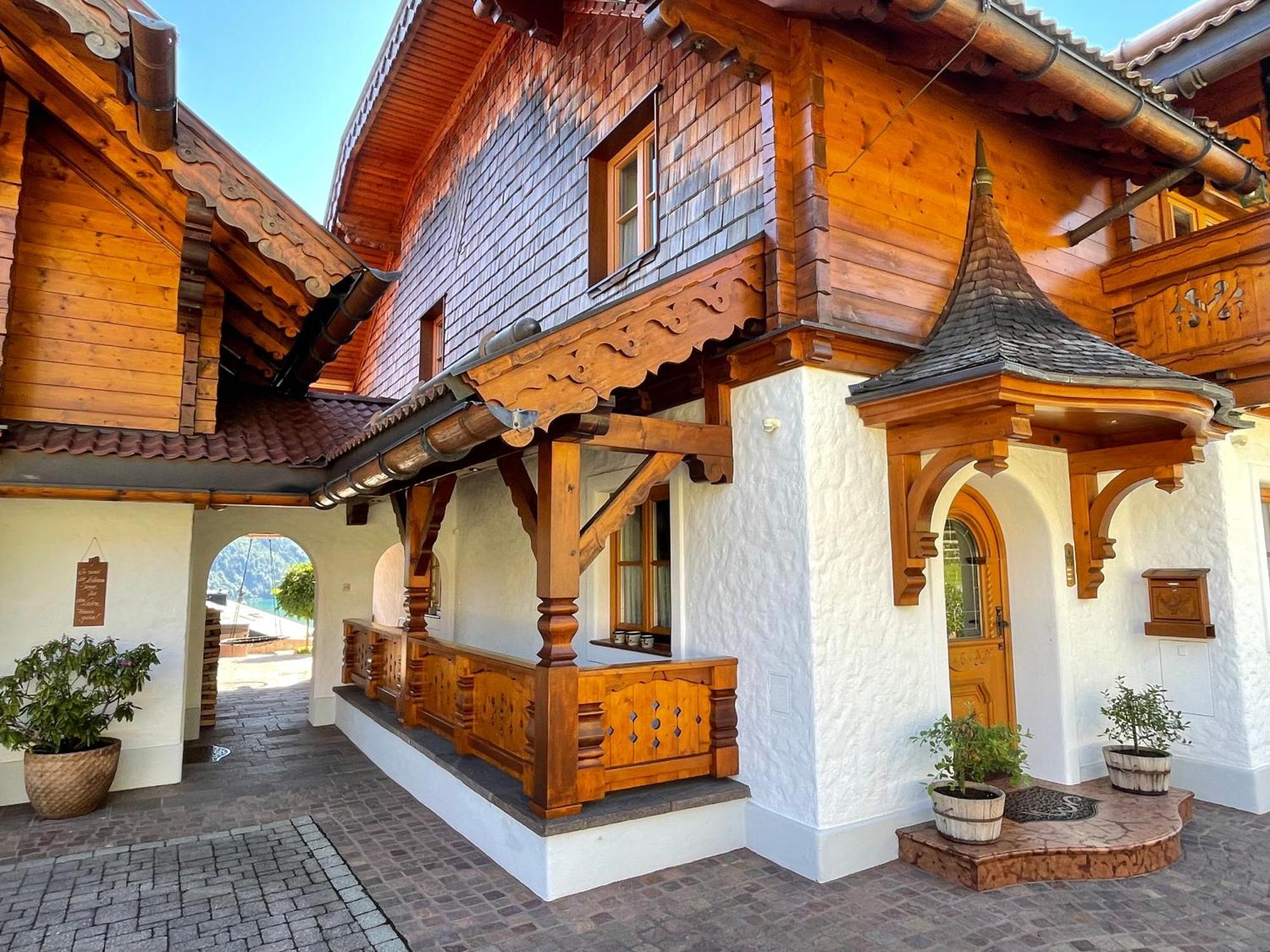 Ferienwohnung Schossleitner - Der Wohlfuehl-Ansitz Am Wolfgangsee Mit Weitblick Sankt Gilgen Extérieur photo