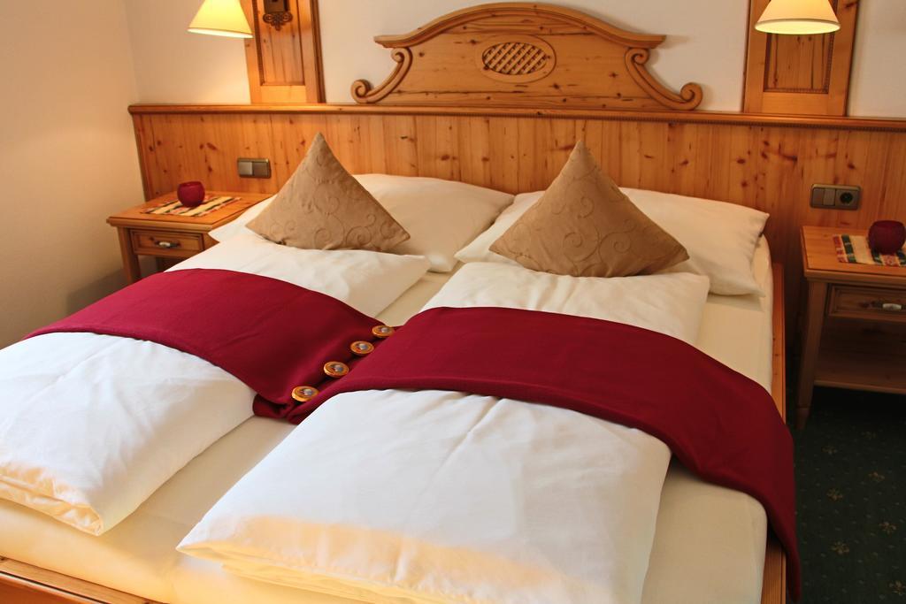 Ferienwohnung Schossleitner - Der Wohlfuehl-Ansitz Am Wolfgangsee Mit Weitblick Sankt Gilgen Chambre photo